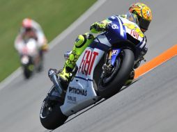 Valentino Rossi durante el la competencia de MotoGP de República Checa. AFP  /