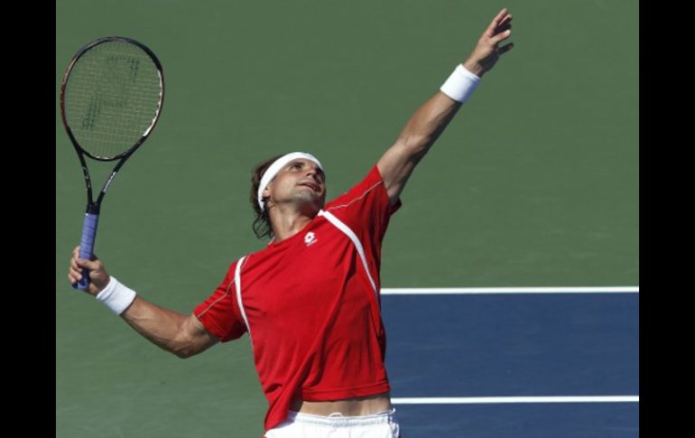 David Ferrer durante la competencia de hoy, donde logró su pase a los octavos de final. REUTERS  /