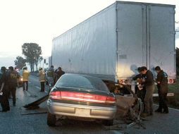 Han disminuido alrededor de mil 400 accidentes en carretera en el 2010. ARCHIVO  /