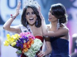 Jimena Navarrete se convierte en la segunda Miss Universo mexicana. EFE  /