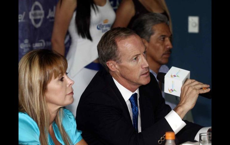 Laura Almaral, Ivar Sisniega y Armando Jiménez presentaron ayer información sobre el campeonato. MEXSPORT  /