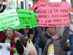 Aspecto de integrantes de la manifestación número 24. Los 'antorchistas' piden vivienda y servicios básicos. ARCHIVO  /