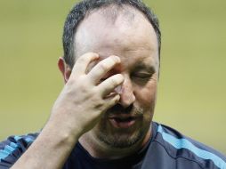 El técnico del Inter Rafael Benítez acepta la derrota. AP  /