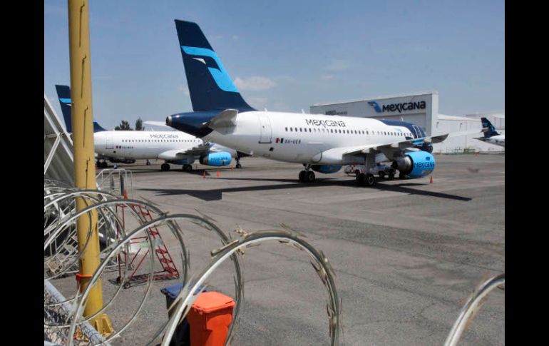 Así lucen los aviones de Mexicana en el patio del GAP. S. NÚÑEZ  /