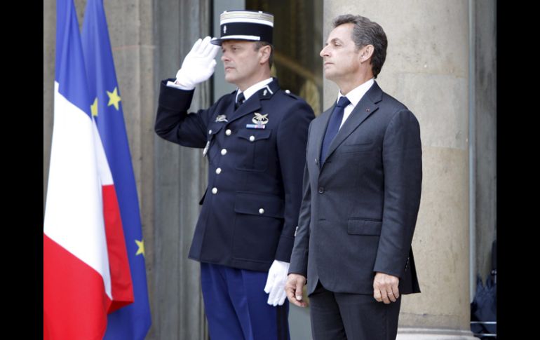 El presidente francés Sarkozy presentó el proyecto de repatriación. EFE  /