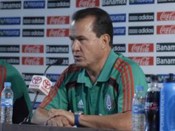 Efraín Flores expresó en rueda de prensa sentirse orgulloso por dirigir a la Selección Mexicana. NOTIMEX  /