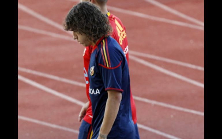 Carles Puyol será baja del Barcelona por alguna semanas. REUTERS  /