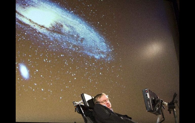 Hawking refuta sus propios dichos sobre la posible existencia de Dios. EFE  /