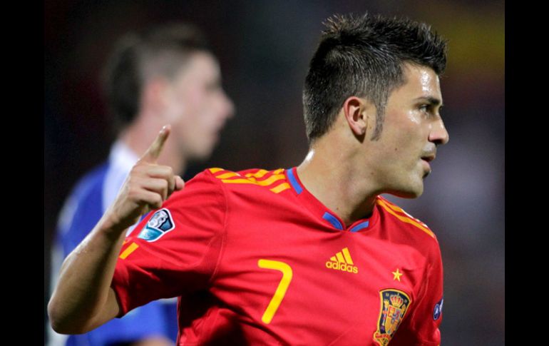 El delantero de la selección española de fútbol David Villa le falto sol un gol para llegar al récord. AP  /