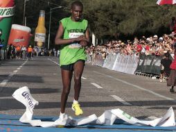 Jacob Chamer es el nuevo campeón del medio maratón atlista. E. PACHECO  /