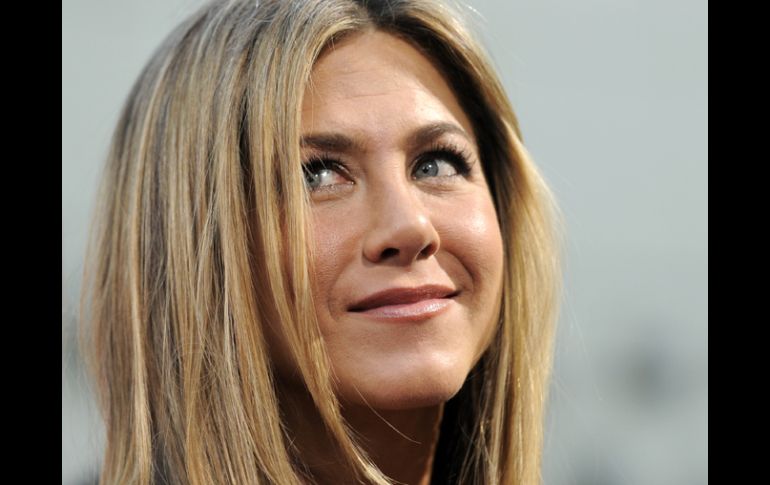 Dicen que Aniston se veía muy feliz. AP  /