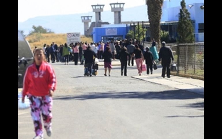 La CEDHJ señala de inexcusable el trato degradante a los visitantes de los reclusorios penales. ARCHIVO  /