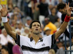 Djokovic celebra victoria en semifinal ante Federer. AFP  /