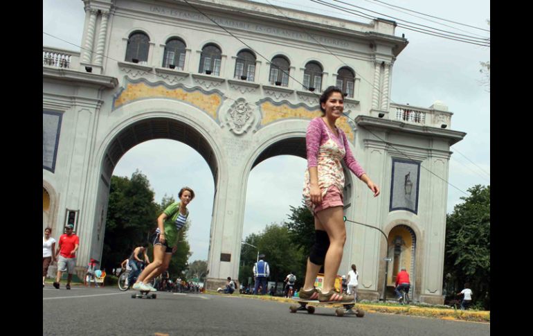 Vista de la Vía RecreActiva en Avenida Vallarta. A. HINOJOSA  /