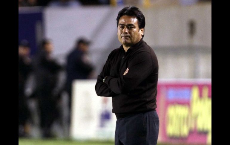 René Isidoro García dirigiendo un partido del Atlante. MEXSPORT  /