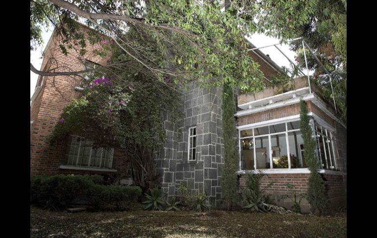 Fotografía de la fachada de la casa Luis Buñuel en la Ciudad de México. EFE  /