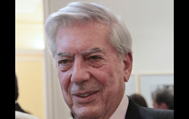 Mario Vargas Llosa critica duramente ley de Gobierno de García. AFP  /