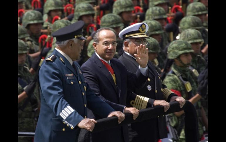 El Presidente Felipe Calderón, durante la conmemoración del 163 aniversario de la gesta heroica de los Niños Héroes de Chapultepec. AFP  /