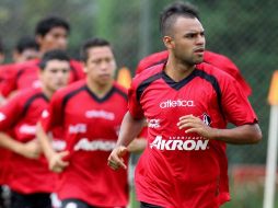 Edgar Pacheco realiza un entrenamiento con el Atlas. MEXSPORT  /