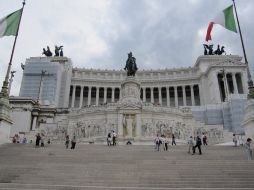 El Altar a la Patria se encuentra en la plaza Venecia. ESPECIAL  /