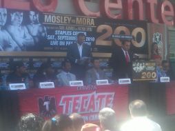 Shane Mosley y Sergio The Latin Snake Mora en rueda de prensa en Los Angeles. G. LOPEZ  /