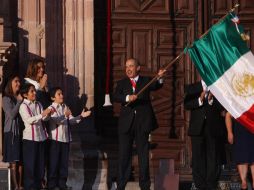 Felipe Calderón, durante la ceremonia del Grito de Independencia, en Dolores Hidalgo, Guanajuato. EL UNIVERSAL  /