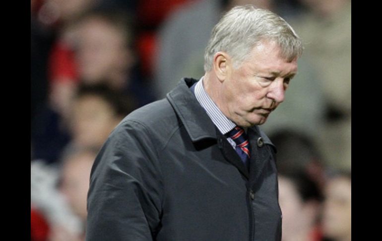 El entrenador del Manchester United, Sir Alex Ferguson durante el duelo ante el Rangers. AP  /