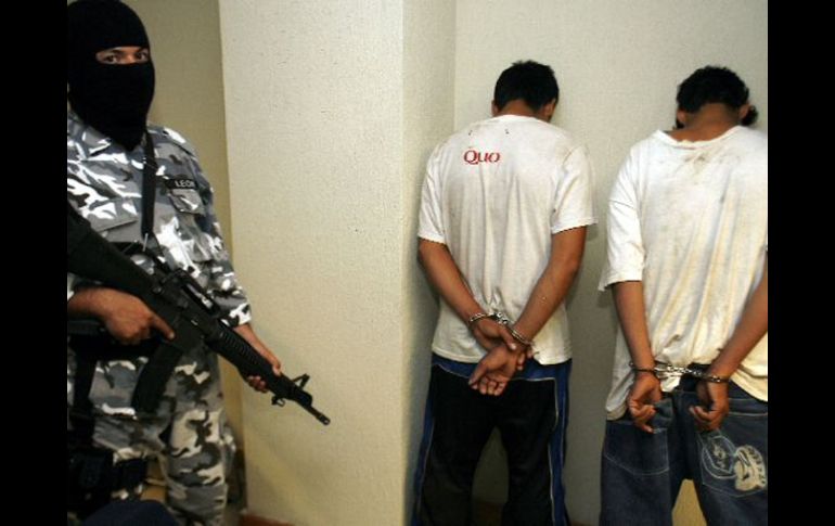 Tres mil 664 menores han sido detenidos desde diciembre de 2006 en operativos contra grupos organizados. ARCHIVO  /