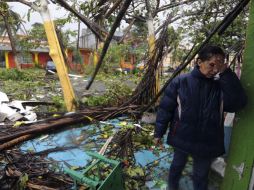 ‘‘Karl’’ dejó sentir su furia en Chachalaca, que fue el punto de entrada del meteoro a Veracruz. REUTERS  /