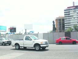 Desde el sábado los carriles centrales de la Glorieta Minerva fueron cerrados.A.HINOJOSA  /