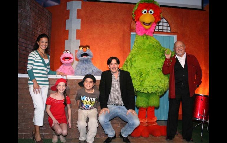 Mariana Sánchez, Sarahí Meza, Juan Bernardo Flores, Benjamín Rivero, Sergio Corona, Lola, Pancho y Avelardo. EL UNIVERSAL  /