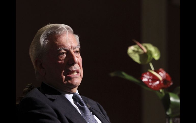 Mario Vargas Llosa conversará con Sealtiel Alatriste sobre cómo se convirtió en un intelectual de mirada crítica. EFE  /