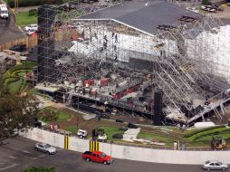 Los preparativos del escenario del concierto que promueve Alejandro Fernández continúan sin complicaciones. A. HINOJOSA  /