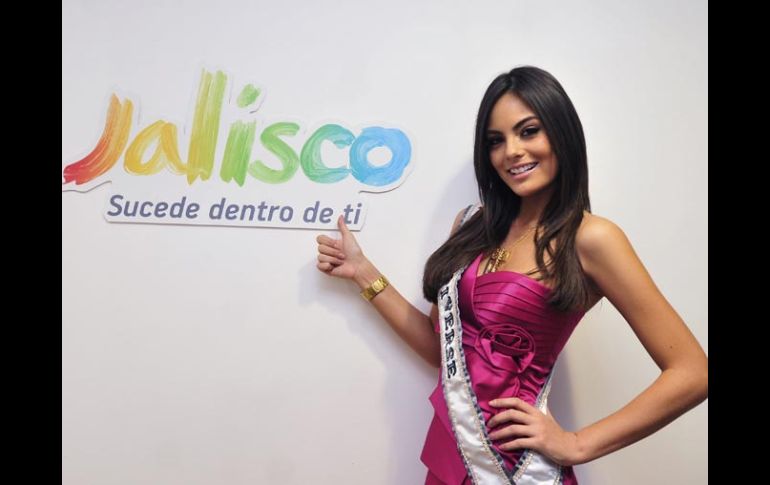 Jimena Navarrete, actual Miss Universo, visitó el stand de Jalisco en la FITA. EL UNIVERSAL  /