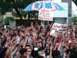 Aspecto de la manifestación de estudiantes de la UdeG en Casa Jalisco. ARCHIVO  /