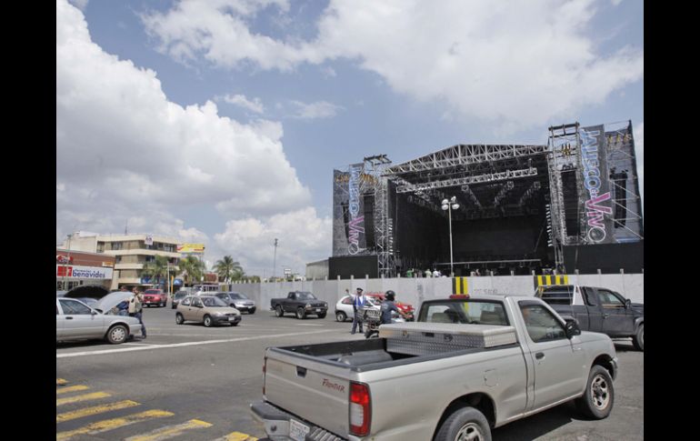 Los asistentes al concierto podrán contar con transporte público de regreso a casa. S. NÚÑEZ  /