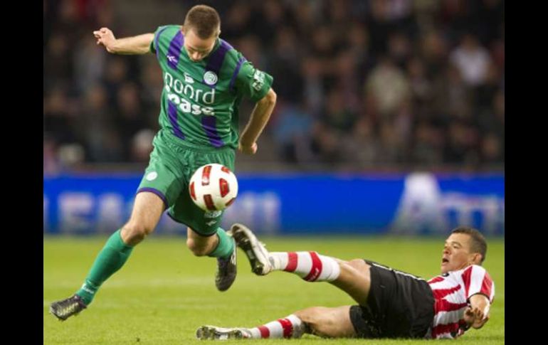 Partido de la liga holandesa entre el PSV Eindhoven y el FC Groningen. EFE  /