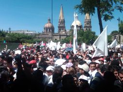 Aspecto de la comunidad universitaria en Plaza Liberación. R. ZAPATA  /