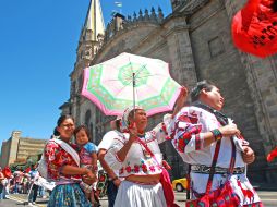 Los manifestantes salieron de la glorieta de La Normal rumbo al centro tapatío. A. GARCÍA  /