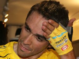 Al ciclista español Alberto Contador, le siguen saliendo más evidencias en su contra. AP  /