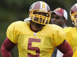 Donovan McNabb, juega ahora con los Pieles Rojas. AP  /