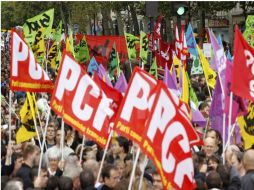 Miles de ciudadanos franceses se manifestaron por las calles en contra de un proyecto gubernamental. EFE  /