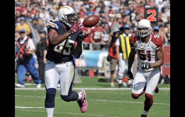 Antonio Gates tuvo dos recepciones para anotación en la victoria contra Arizona. AP  /