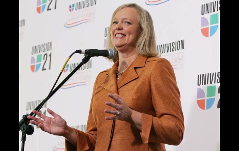 La candidata a la gubernatura de California por el Partido Republicano, Meg Whitman, en Fresno. EFE  /