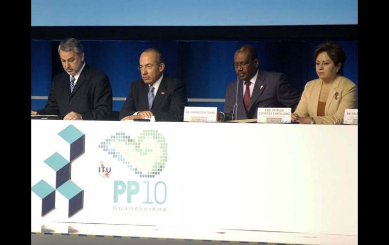 El Presidente Felipe Calderón inauguró la Conferencia Plenipotenciaria de la Unión Internacional de Telecomunicaciones. ESPECIAL  /