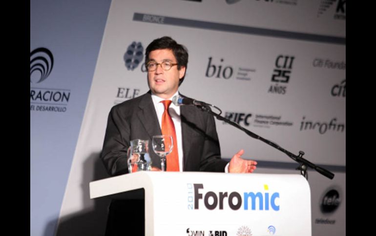 El presidente del Banco Interamericano de Desarrollo (BID), Luis Alberto Moreno. EFE  /