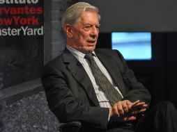 Cueto se siente orgulloso del premio de su colega Mario Vargas Llosa. NTX  /