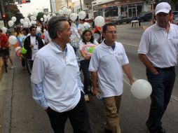 El contingente de aproximadamente 50 personas, salió desde el cruce de Federalismo y Juárez, hasta Enrique Díaz de León. A. HINOJOSA  /