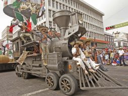 Un tren rindió tributo a la Revolución Mexicana. S. NÚÑEZ  /