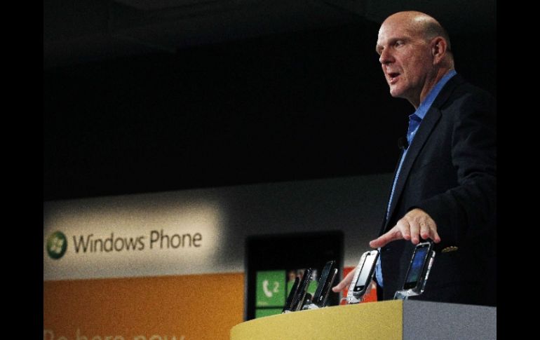 Steve Ballmer, de Microsoft fue el encargado de abrir la presentación del teléfono móvil de la empresa. REUTERS  /